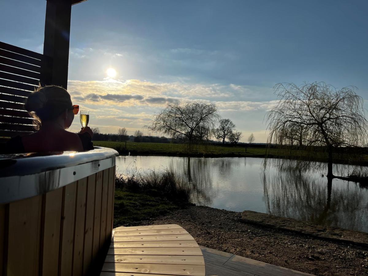New Farm Cheshire Holidays Winsford  Bagian luar foto